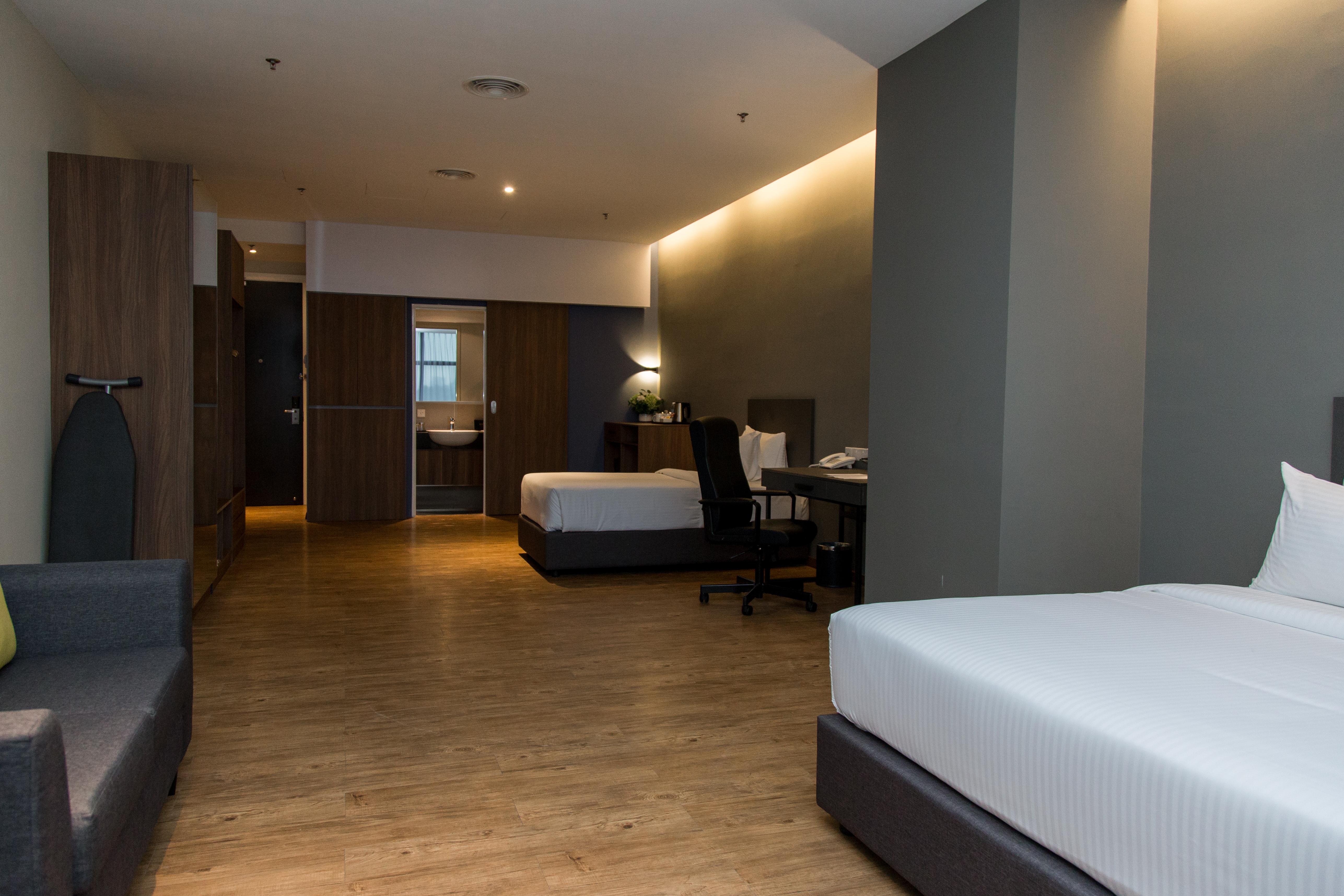 Imperial Regency Suites & Petaling Jaya Kuala Lumpur Extérieur photo