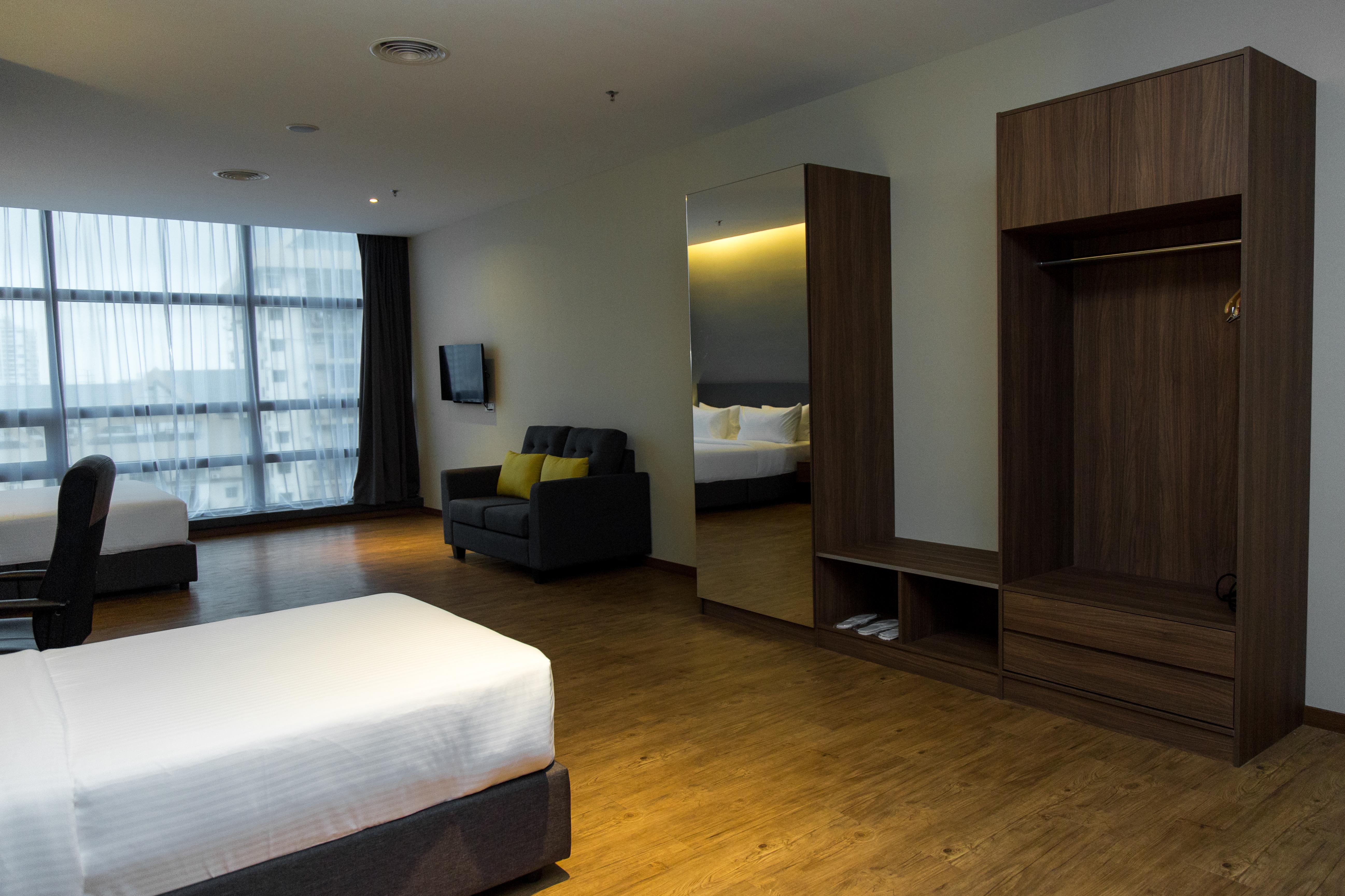 Imperial Regency Suites & Petaling Jaya Kuala Lumpur Extérieur photo