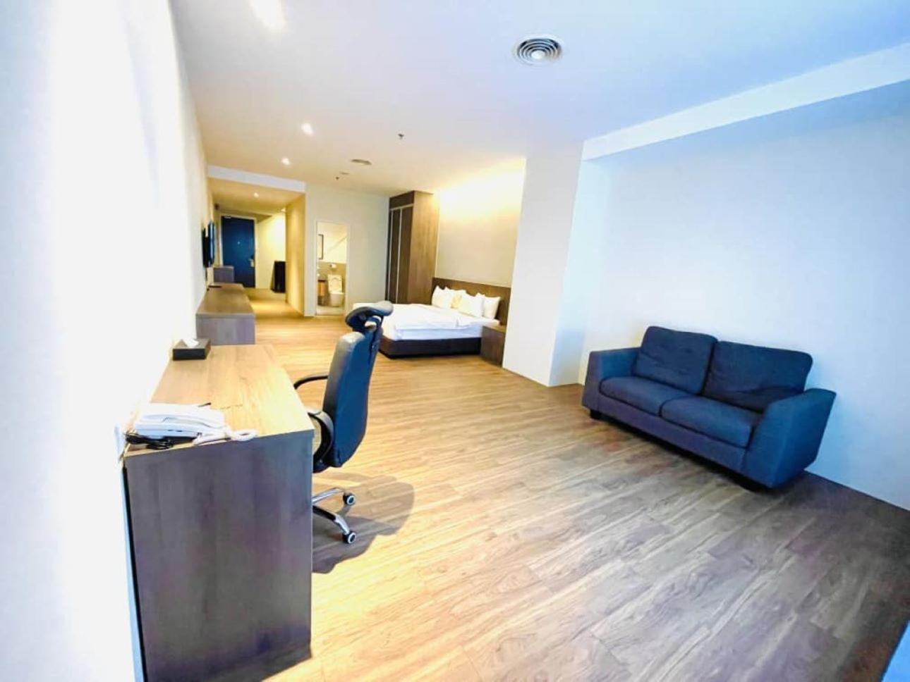 Imperial Regency Suites & Petaling Jaya Kuala Lumpur Extérieur photo